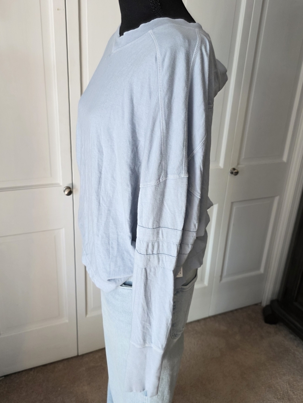SO Blue Oversized V Neck Lounge Top Casual Soft Size M NWT 100% Cotton - Picture 5 of 6